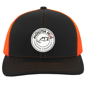 MOUTH HUG PATCH HAT